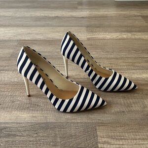 JustFab while and navy blue striped heels